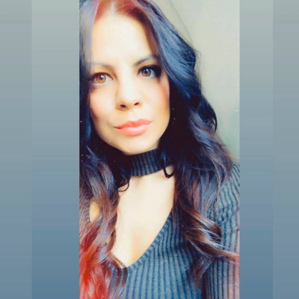 Meet your Posher, Melany